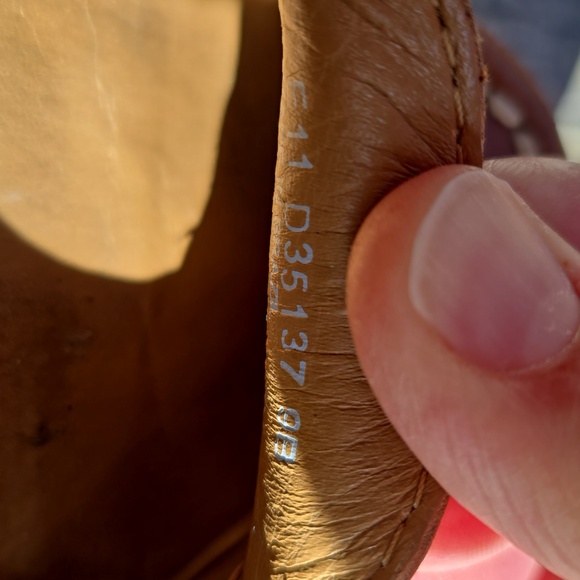 Cole Haan Air Marion Heels, Size 9B - Picture 4 of 7